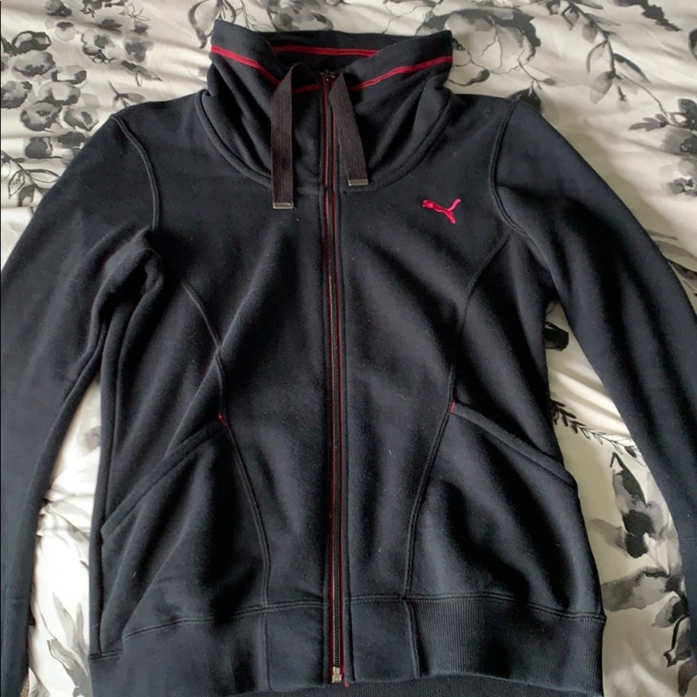 Puma sportlifestyle zip up jacket